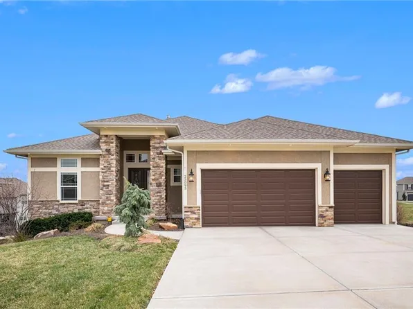 25095 W 114th St, Olathe, KS 66061