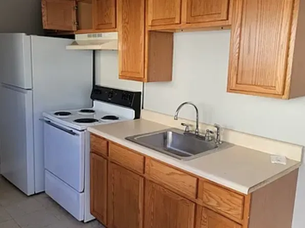 14 Elm St #2, Coxsackie, NY 12051
