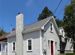 32 McAllister St, Newport, RI 02840