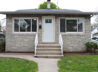 2465 N 54th St, Milwaukee, WI 53210