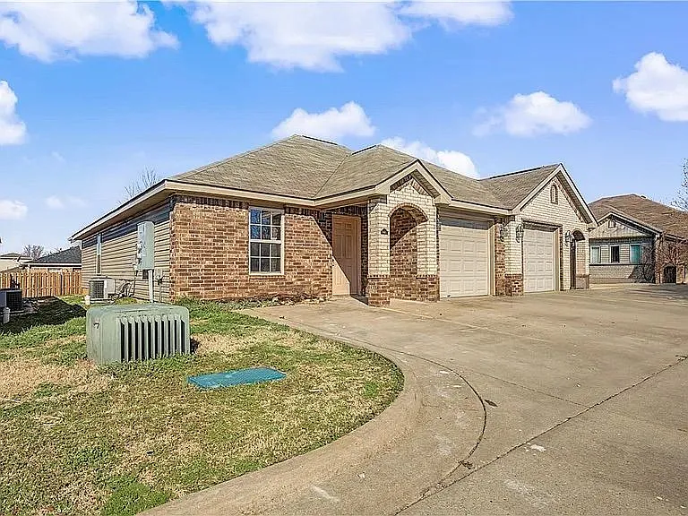 3306 SW Victoria Pl #E — Photo 21