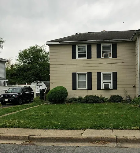348-350 Delaware Cir Photo 1