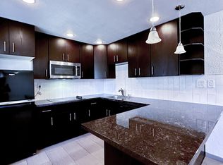 1022 E 4th Ave APT 1, San Mateo, CA 94401