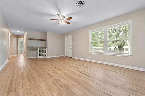 309 Dunn St Photo 1