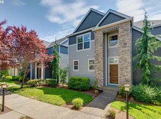 11555 NW Praline Ln, Portland, OR 97229