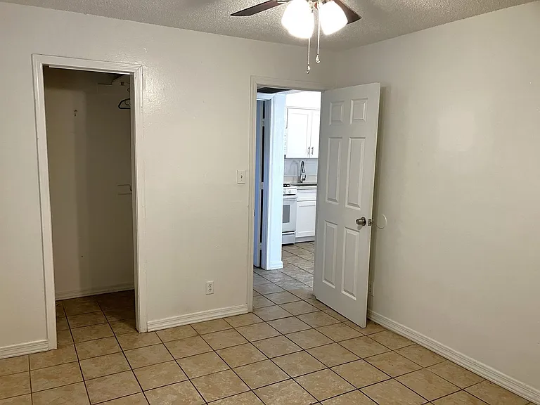 3128 W Pima St — Photo 5
