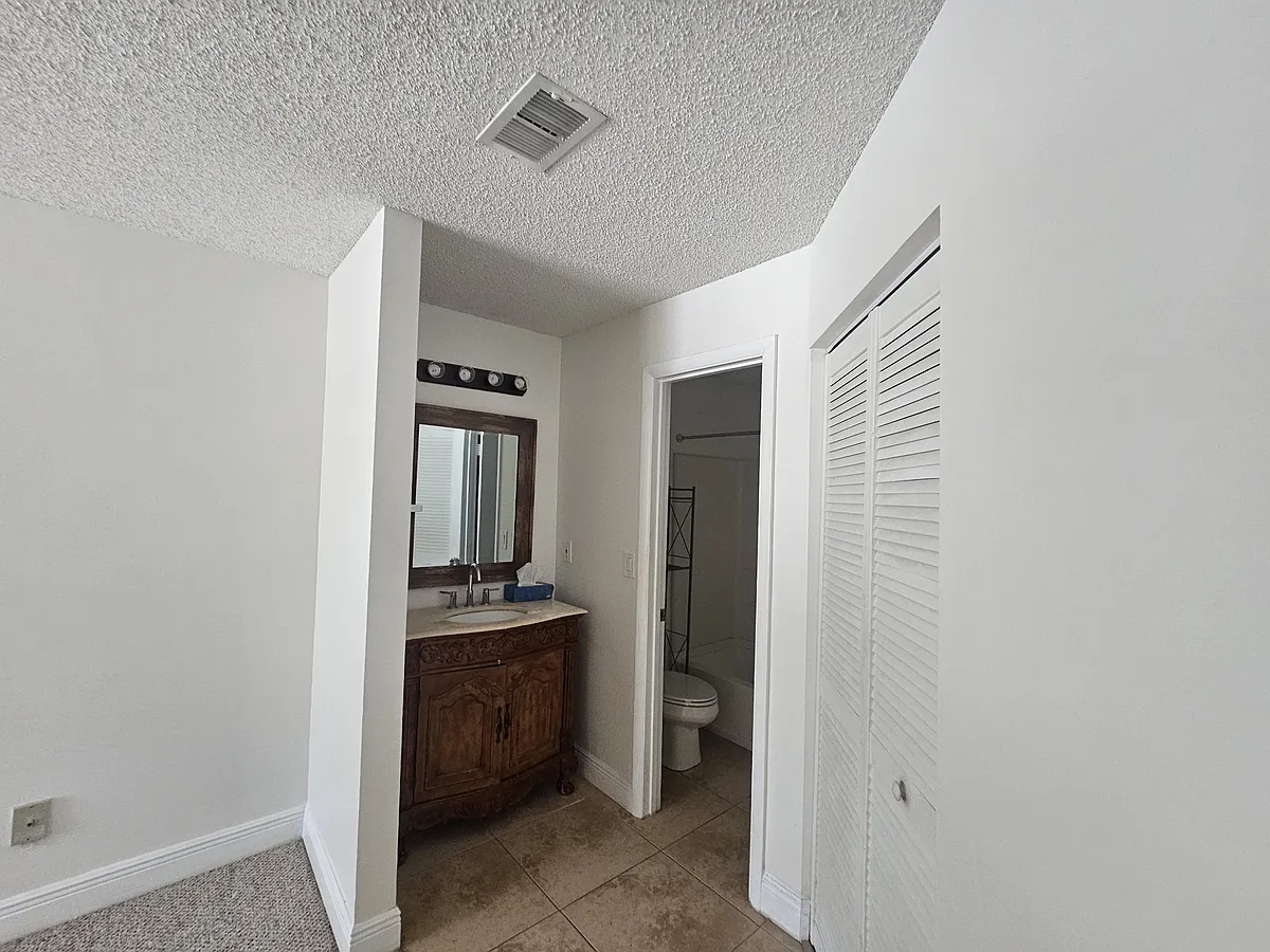 Building Photo - 729 Secret Harbor Ln #201
