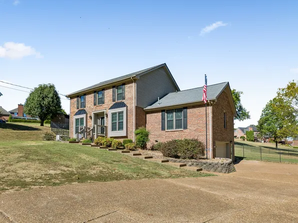 622 Cumberland Hills Dr, Hendersonville, TN 37075