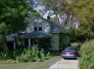 613 Adrian St, Waterloo, IA 50703