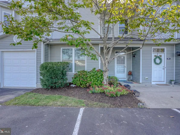 34673 Villa Cir Unit 303, Lewes, DE 19958