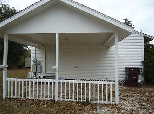 2nd image of 10730 Linohau Way