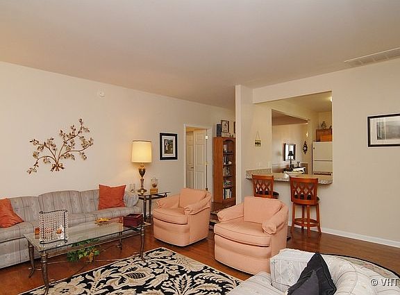 4th image of 3512 Crown Ct