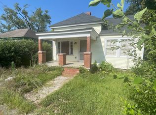 1389 Ernest St, Macon, GA 31204
