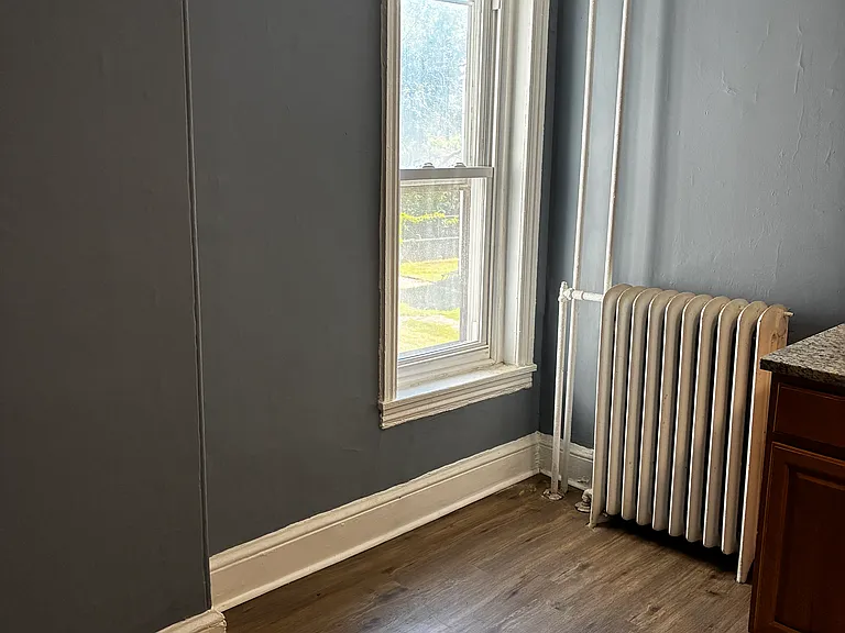 227 E Penn St #2 — Photo 9