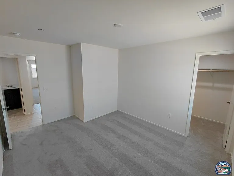 485 Palomino Ct — Photo 18