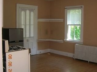 24 High St, Clinton, CT 06413