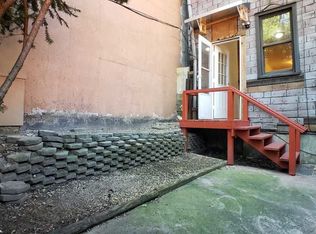 604 Manhattan Ave #1C, Brooklyn, NY 11222