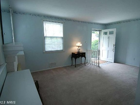 2nd image of 2917 Madison Pl