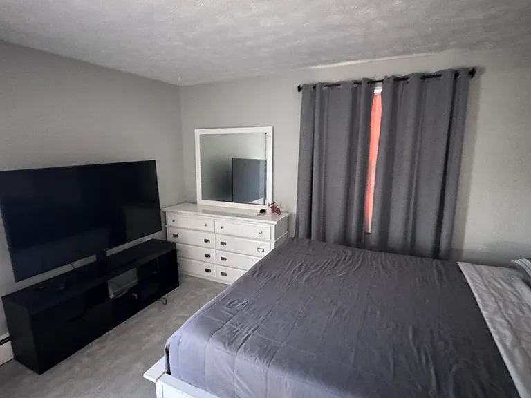 1222 Middle Tpke W #B1 — Photo 2