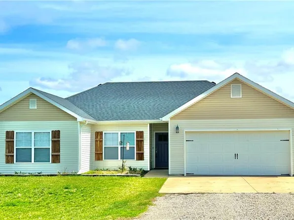 393 SE 971st Rd, Knob Noster, MO 65336