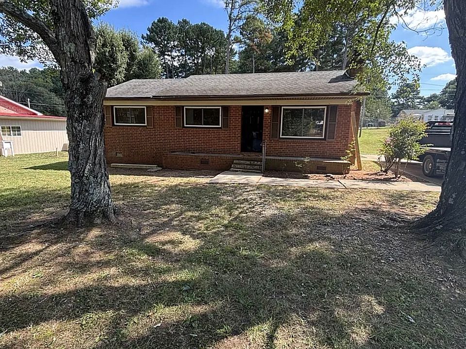 1st image of 3675 E Ridge Rd