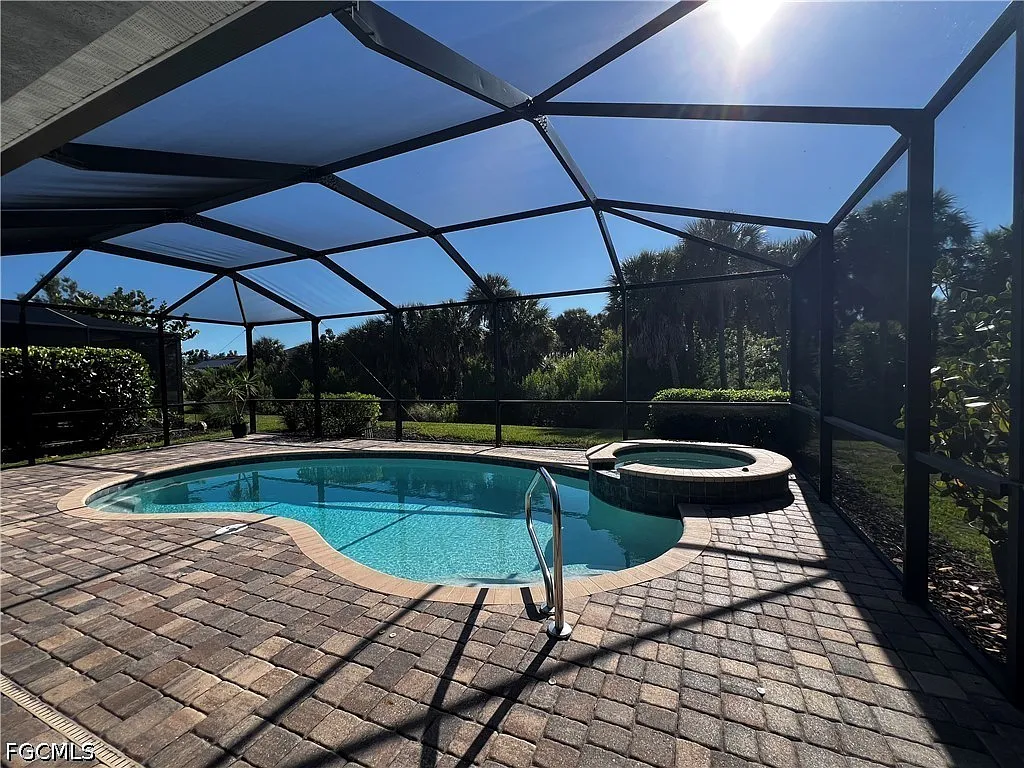 4 bed, 3.0 bath, 2032 sqft, $7,500 — Photo 1