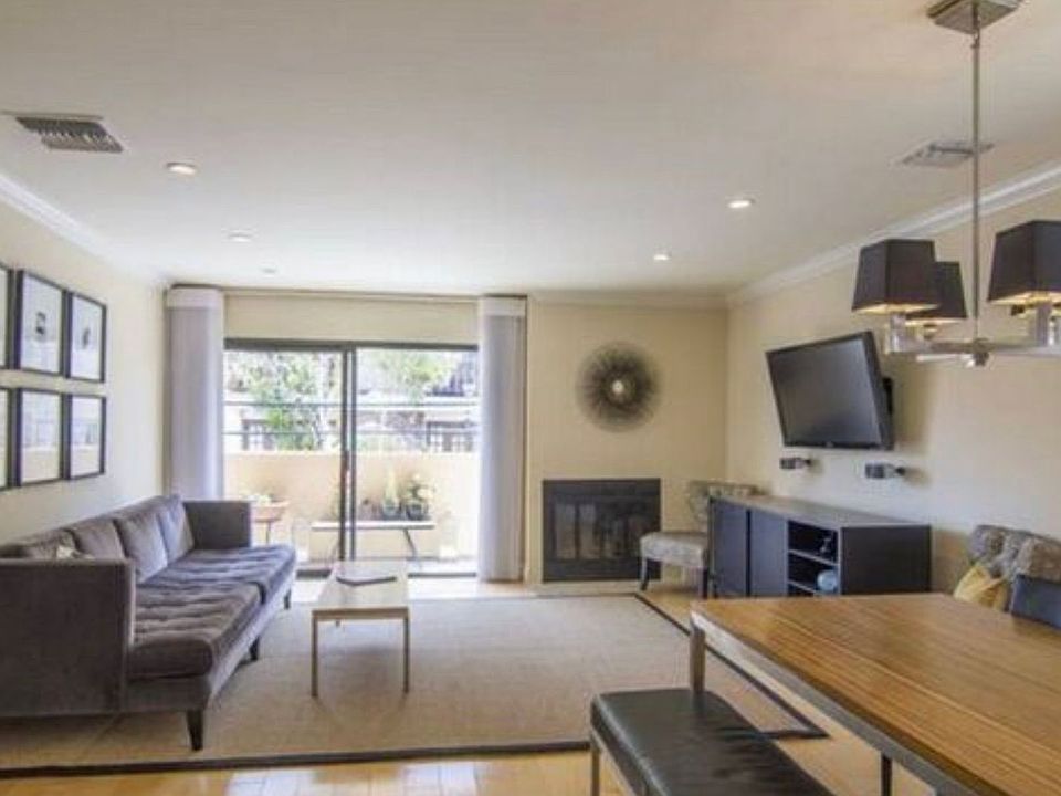 1st image of 11816 Gorham Ave APT 114