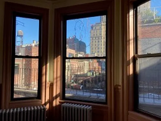 Rented by Apartments by Us | media 11