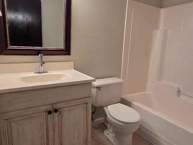 4287 Trumpeter Dr SE — Photo 38