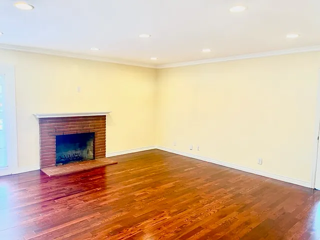 3 bed, 1441 sqft, $4,150 — Photo 4