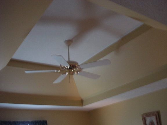 5th image of 892 Juniper Ct