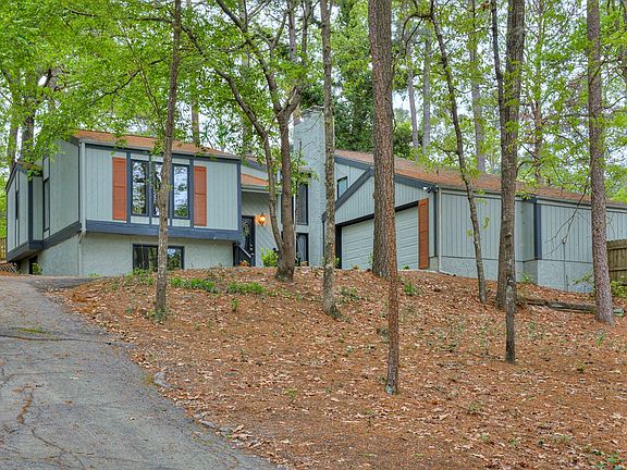 3rd image of 23 Whitemarsh Dr