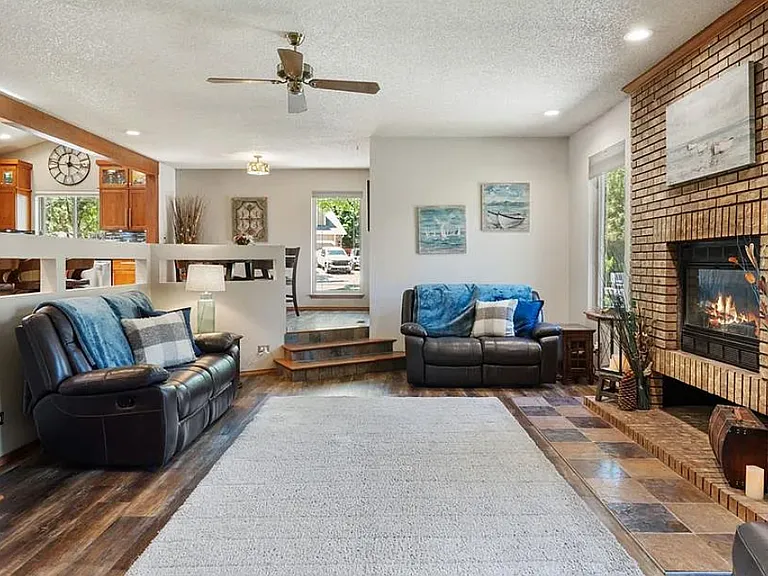 2550 Ramsgate Ter — Photo 10