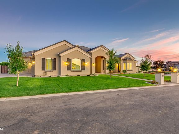 3rd image of 3671 E La Costa Ct