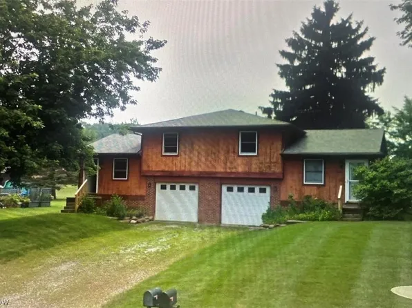 6630 Palmer Dr NW, Canton, OH 44718