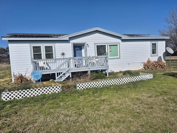 438 Silver River Rd, Waco, TX 76705