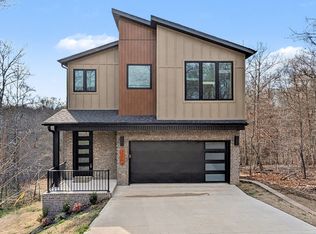 30 Cromer Dr, Bella Vista, AR 72715