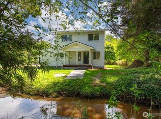 1405 33rd St, Seaview, WA 98644