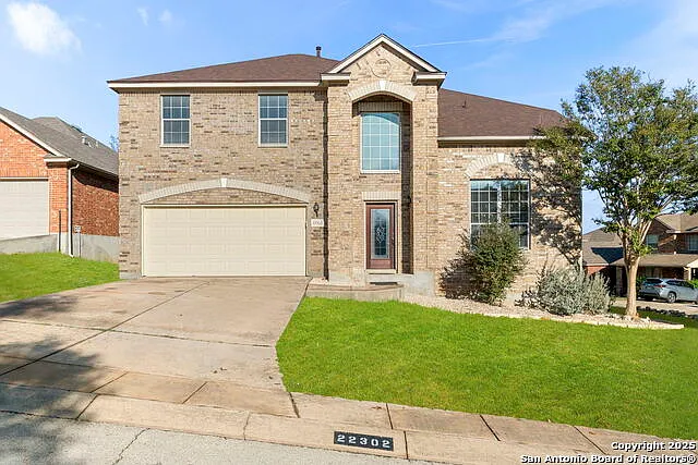 3 bed, 2.5 bath, 2606 sqft, $2,500 — Photo 2