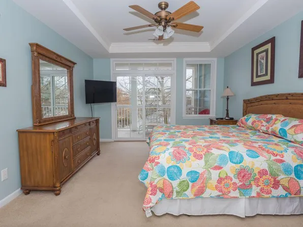 6 Sunset Island Dr, Ocean City, MD 21842