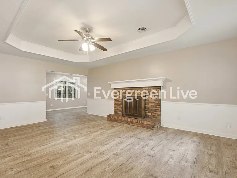 317 S Pear Orchard Rd — Photo 3