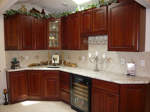 Wet Bar w/wine chiller