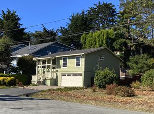 929 Etheldore St, Moss Beach, CA 94038