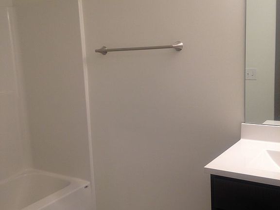 2nd image of 926 Commerce St #8e966e2a0