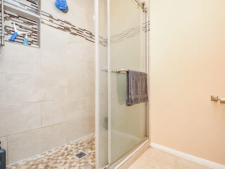 21219 Flat Creek Ln — Photo 28