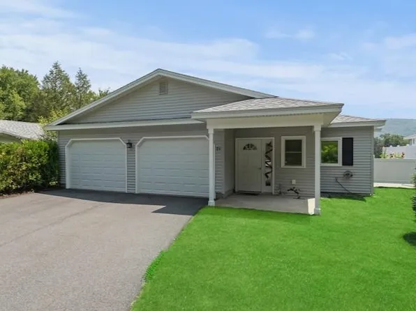 84 Magnolia Drive, Brattleboro, VT 05301