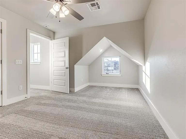 4308 Luke Ln — Photo 32