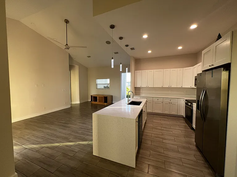 Kitchen & living room