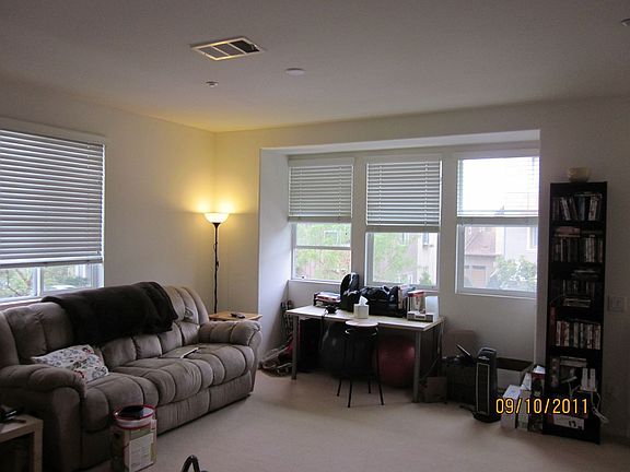 3rd image of 294 Tustin Field Dr