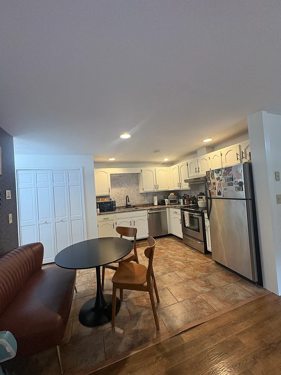 Building Photo - 39 Smithwheel Rd #17